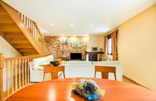 Leitza Villa | Magnífica casa con jardin, BBQ e hidromasaje