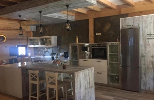 Fuentiduena Apartment | Magnífica casa recien reformada en el casco antiguo de Fuentidueña