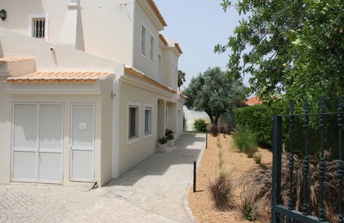 Sao Clemente Villa | Magnificent 5 bedroom villa (10 beds) in Almancil, very close to the beaches