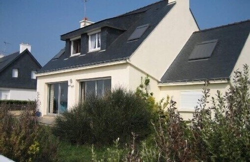 Damgan House | Magnificent and protected view and direct access to sandy beach at 10 m, Wi-fi