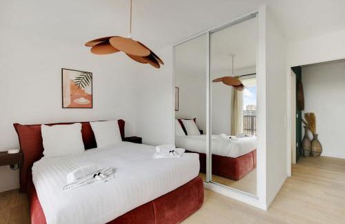 Clichy Apartment | Magnificent apartment- 3BR-8P-Proche de la Seine