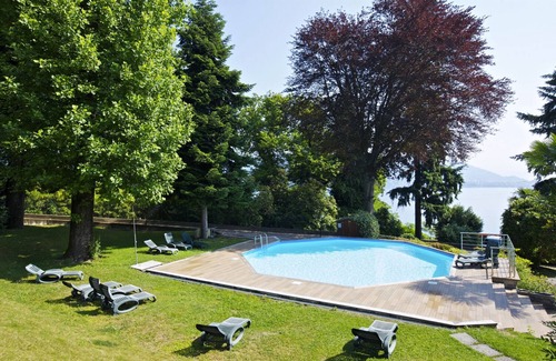 Carciano Apartment | Magnificent apartment in the dependence of a prestigious art nouveau villa with pool