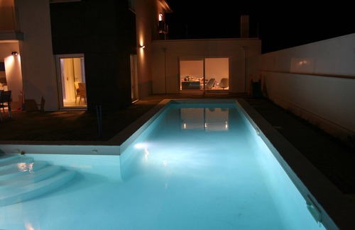 Sao Jacinto Villa | Magnificent beach house, 12.5m private pool, barbecue, private outdoor space!