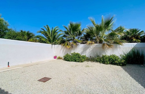 Le Bois-Plage-en-Re House | Magnificent villa with private pool and parking