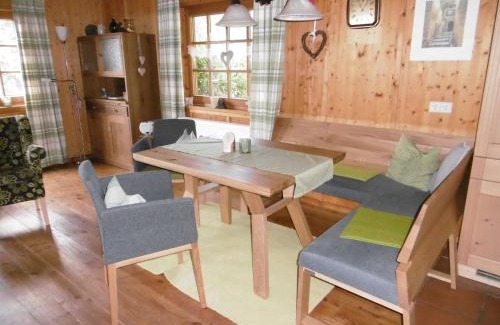 Ehlenbogen House | Magnificent Holiday Home in Reinerzau with Sauna