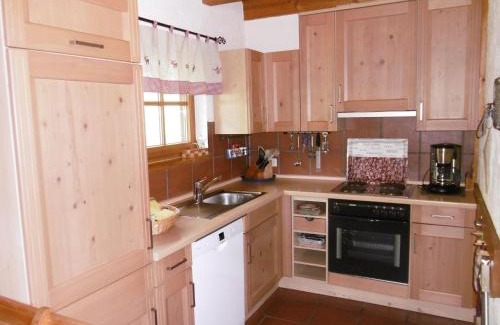 Ehlenbogen House | Magnificent Holiday Home in Reinerzau with Sauna