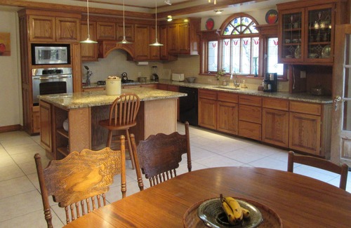 Canoncito House | Magnificent Home Set On 3 Acres 15 Minutes From The Plaza!