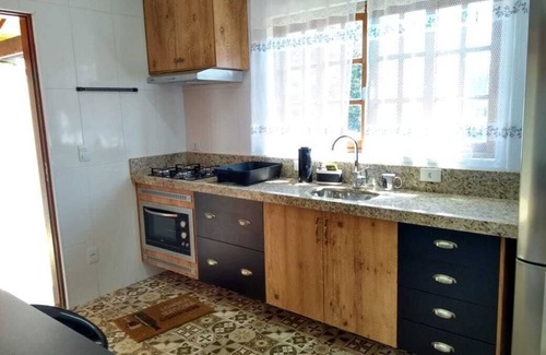 Monte Verde House | MAGNIFICENT HOUSE 1 Km from the center: Suite + hydro