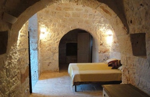 Francavilla Fontana House | Magnificent, Fully Air-Conditioned Trullo with Pool in the Heart of Puglia