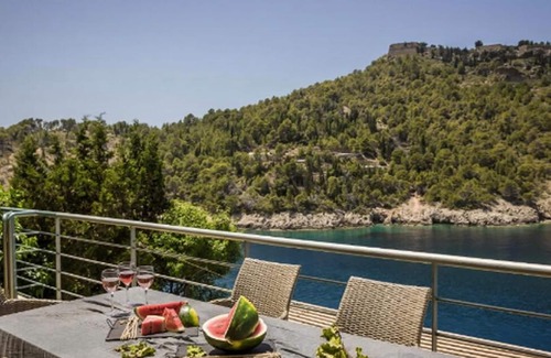 Frourion Villa | Magnificent Kefalonia Villa | Villa Chalker | 3 Bedrooms | Seafornt |.