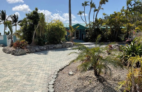 Cudjoe Key House | Magnificent Ocean views, privacy abounds on this well appointed mini estate.