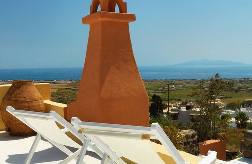 Exo Gonia Villa | Magnificent Santorini Villas | 6 Bedrooms | Zoldyk Houses | Spacious Terrace.