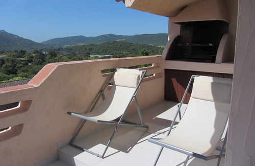 Santa Giulia Apartment | Magnificent sea view in private residence with swimming pool. Located 300 m from the beach