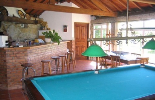 Cossourado Cottage | Magnificent stone house with garden and green spaces.