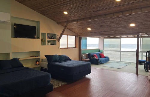Comuna San Jose Apartment | Magnificent Suite with sea view on the third floor