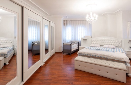 Uskudar Villa | Magnificent Triplex Villa 7+1