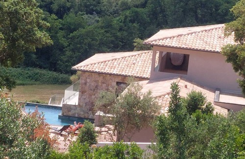 Sotta Villa | Magnificent villa for 8 people in Sotta with lovely mountain view and swimming pool