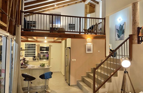 Sainte-Rose Villa | magnificent villa on the heights with sea and plain view