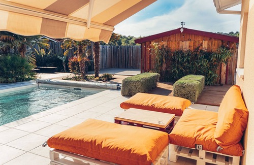 Mezos Villa | Magnificent Villa with Pool 10 min From them the Ocean