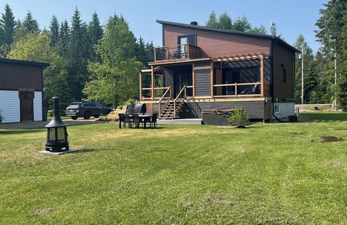 Mauricie Ski Chalet | Magnifique Chalet Moderne N.e. Chic Shack