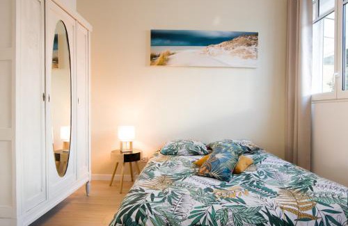 Rochefort Apartment | Magnifique T3 totalement rénové, hypercentre Rochefort, arrivée autonome !