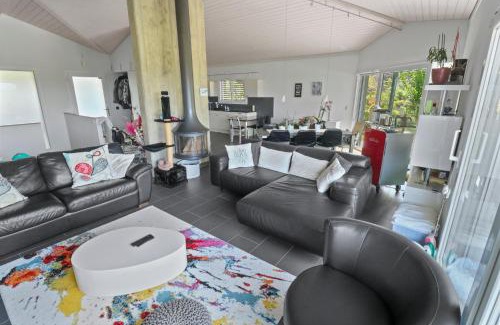 Cudrefin Villa | Magnifique villa avec piscine et vue sur le lac