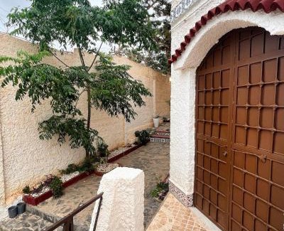 Mers El Kebir House | Magnifique Villa La Corniche en bord de mer à Saint rock, Ain El Turk, Oran