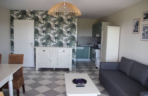 L'Aiguillon-sur-Vie Apartment | Magnifique vue sur Golf Avec Piscine, Tout Confort
