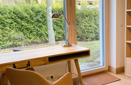 Pirita House | Magnolia 5-room House with Indoor Pool, Sauna and A/C
