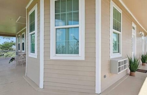 Lafitte Bed & Breakfast | Magnolia Cottage R6