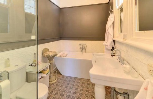 East Tamworth Cottage | MAGNOLIA Just for you ,Pool