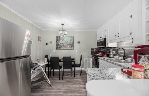 Statesville Apartment | Magnolia Small Apartment w/King-size Amenities- High Quality Beds & Pillows!
