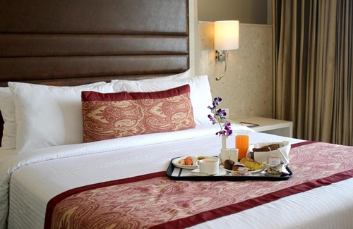 Vaishali Hotel | Mahagun Sarovar Portico Suites