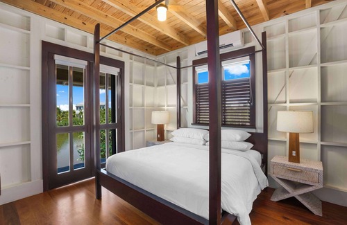 San Pedro Resort | Mahogany Bay Resort & Beach Club, Curio Collection by Hilton