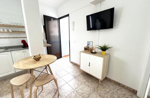 Arrecife Apartment | Mahostly Apartamento Comillas SH