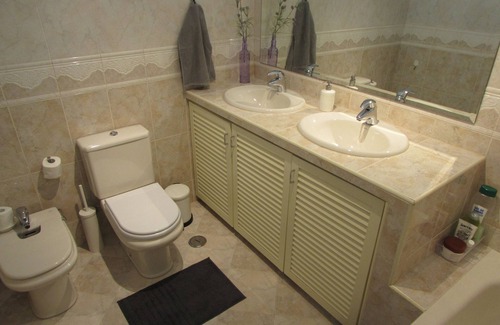 Olivais House | MaHouse GuestHouse