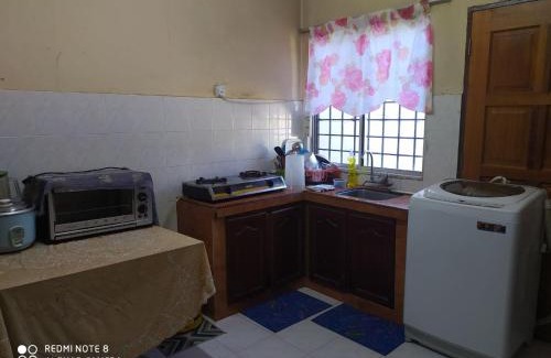 Hulu Selangor House | Mai KKB Homestay in Kuala Kubu Bharu Taman Juta