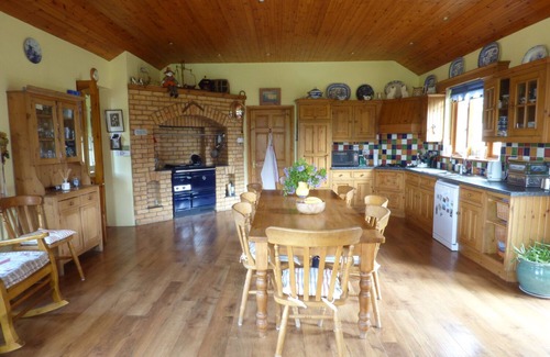 Ninemilehouse House | MAIFIELD, pet friendly in Carrick-On-Suir, County Tipperary