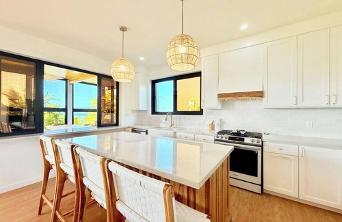 Roatan Villa | Main House @ Pacific Pearl, Milton Bight