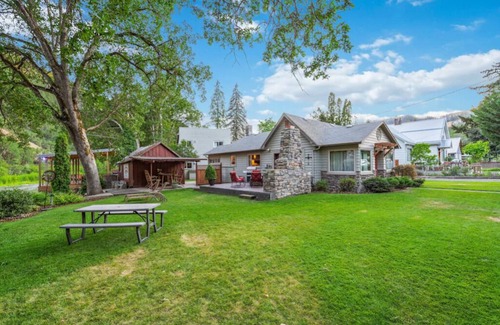 Klickitat House | Main House - Klickitat River Inn