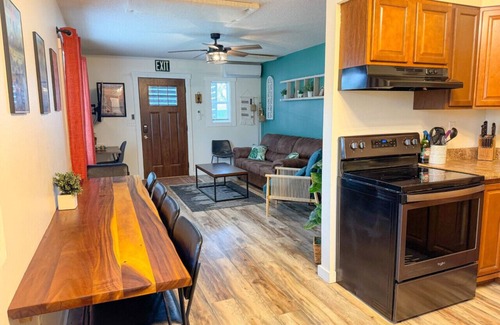 Spearfish Apartment | Main Level - King Beds - Patio - Laundry - Walk to downtown!