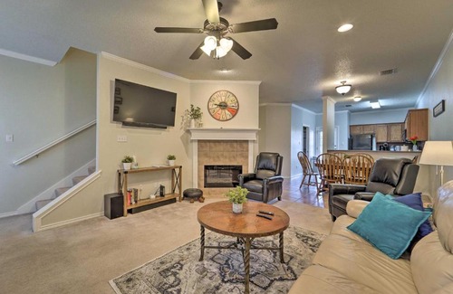 North Overton Apartment | Main Street Abode Less Than 1 Mi to TTU and Downtown!
