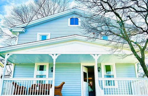 Purcellville House | Main Street U.S.A. - Walk to Everything