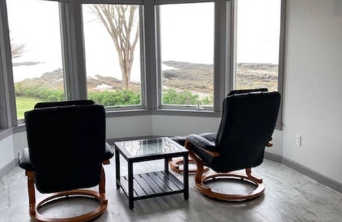 Harpswell House | Maine Coast Experience. Full 180 Degree Ocean View. 275ft of frontage.