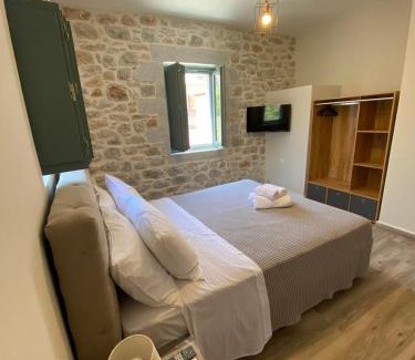 Areopoli Apartment | Mainotti's house with balcony