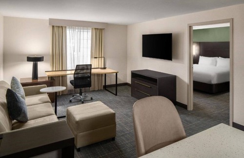 Tanasbourne House | Maintain balance at our newly renovated Hillsboro
