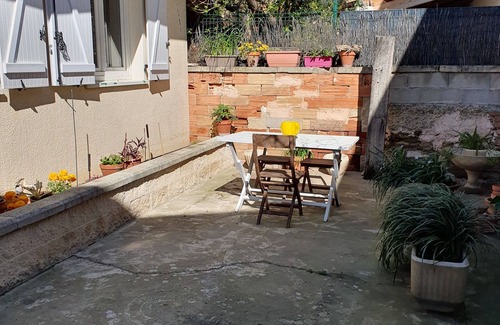 Saint-Saturnin-les-Avignon House | Maison Centre Village Impasse Calme. . 20 mns D'avignon 25 mn Cavaillon