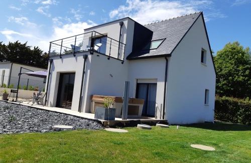 Trevignon House | Maison à 200m des plages avec jacuzzi