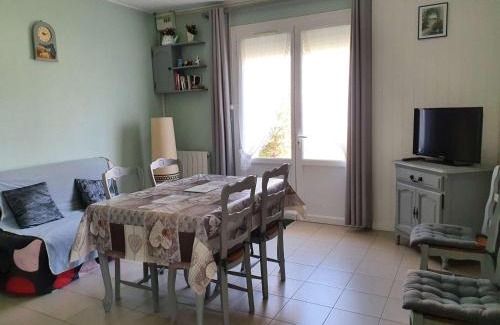 Merlimont-Plage House | Maison à Merlimont: Proche Plage, Terrasse Sud, Local Vélos - FR-1-672-19