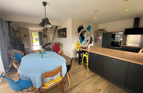 Erdeven House | Maison à Quelques Minutes des Plages et Forêt ! Du Dimanche au Dimanche !